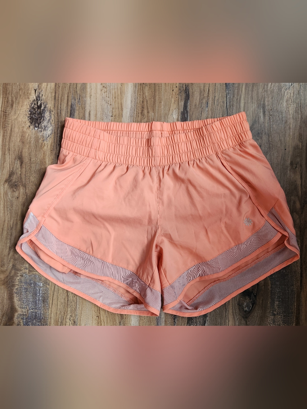 Athleta Mesh Racer Run Short 4" Coral